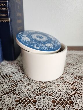 Ceramic Storage Trinket Jar with Blue Floral Lid